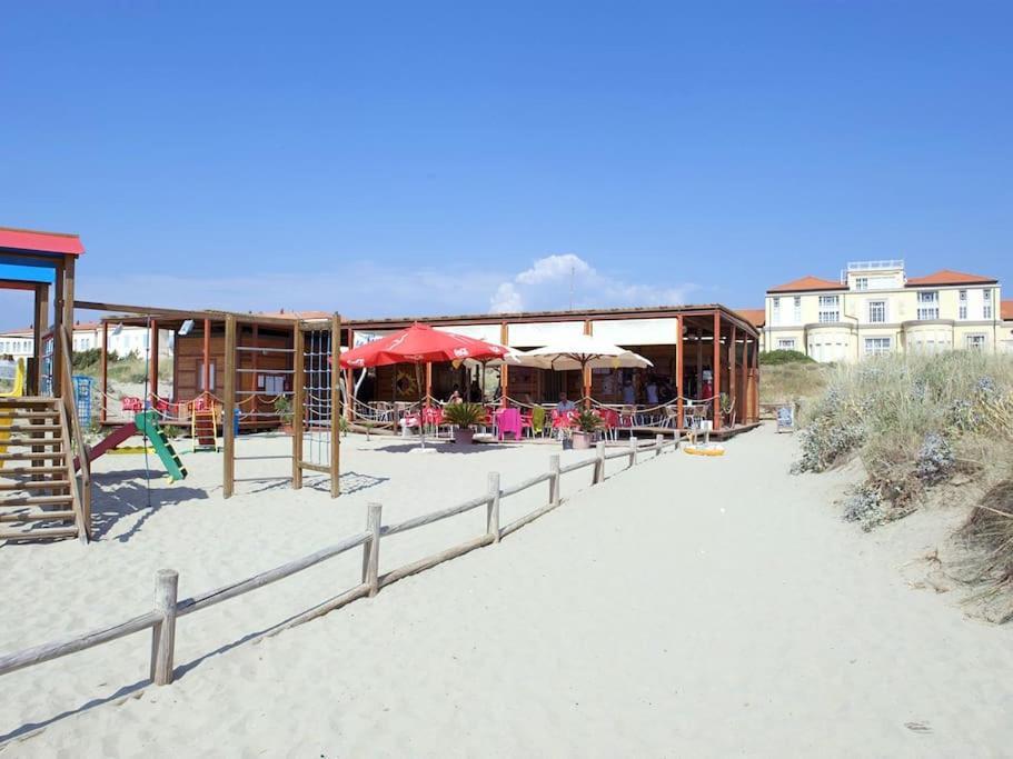 Duenenresidenz Regina Elena Ferienwohnung Am Strand Calambrone Exterior foto